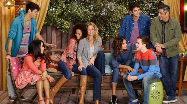 freeform-renews-the-fosters-for-fifth-season-01